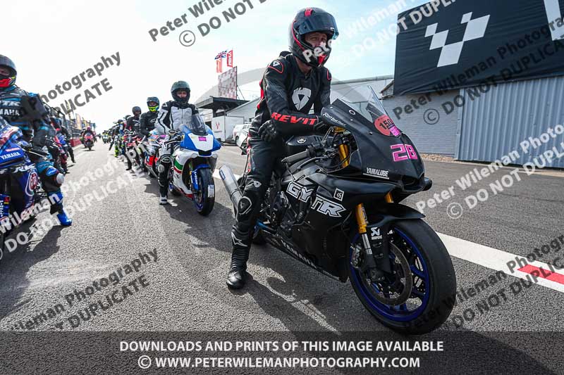 donington no limits trackday;donington park photographs;donington trackday photographs;no limits trackdays;peter wileman photography;trackday digital images;trackday photos